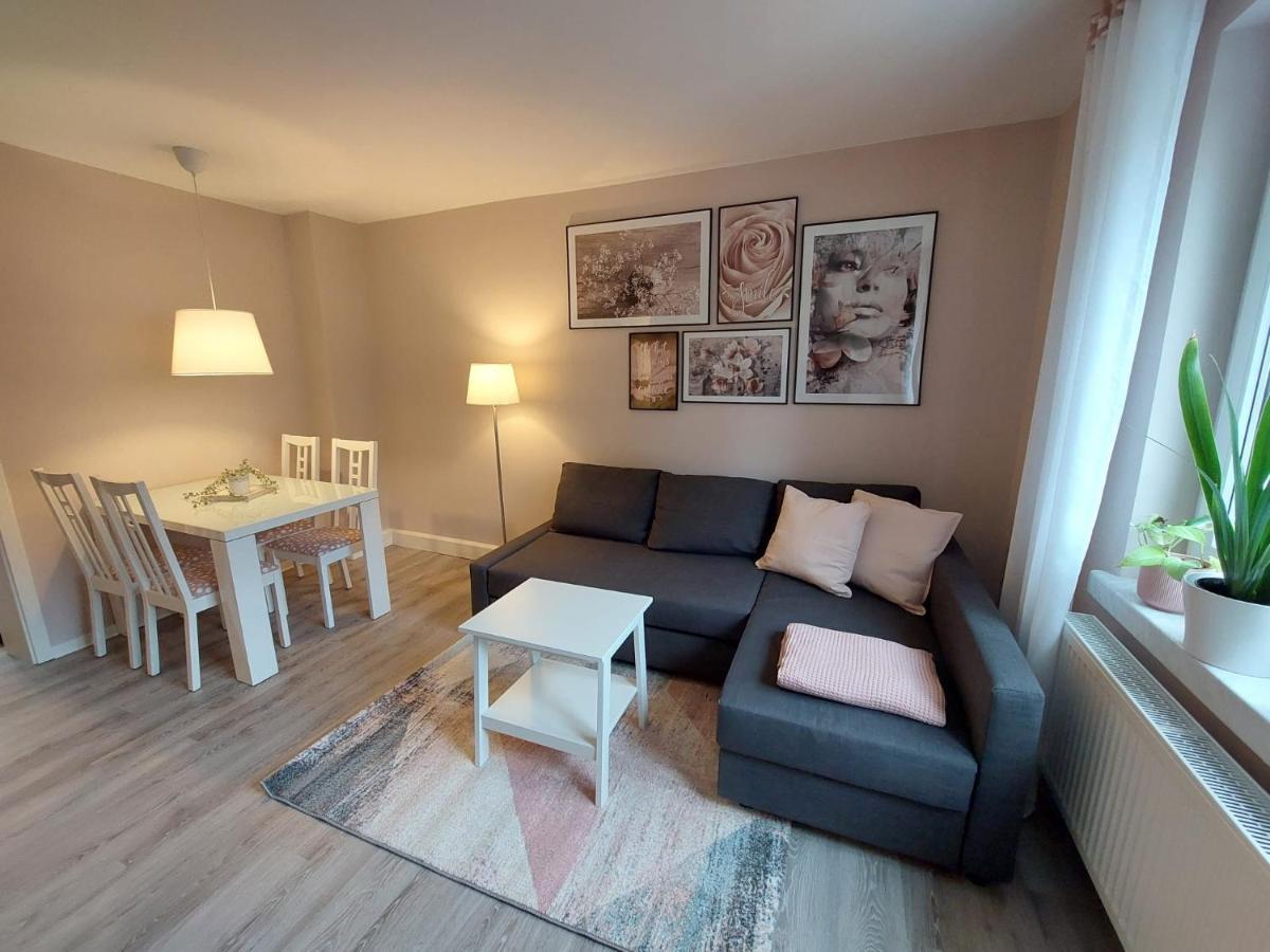 Helles Modern Eingerichtetes Apartment Halle  Εξωτερικό φωτογραφία