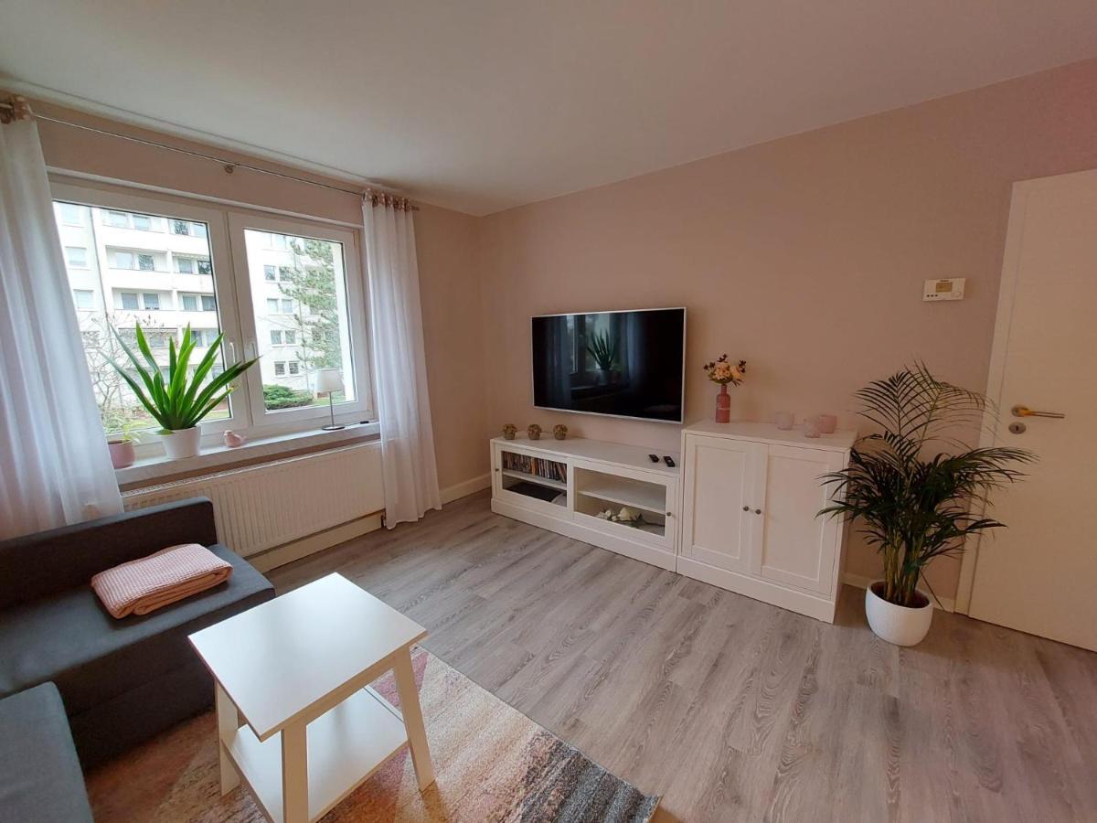 Helles Modern Eingerichtetes Apartment Halle  Εξωτερικό φωτογραφία